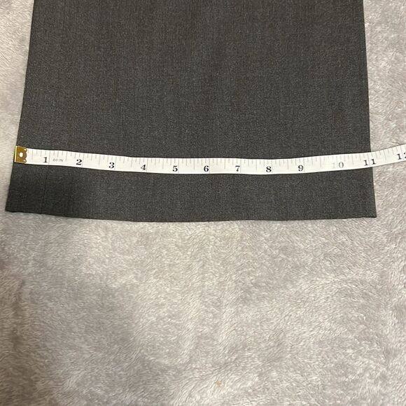 Old Navy Stretch Pant. Gray. Size 10 - Picture 2 of 7